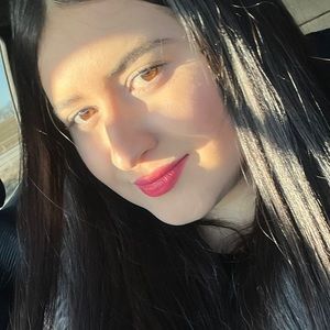 Meet your Posher, Valdivia